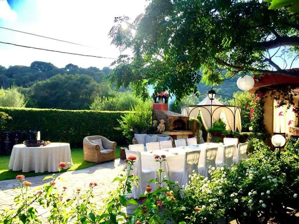 Vila Casa Vacanze Richi&Michi Chia Exteriér fotografie